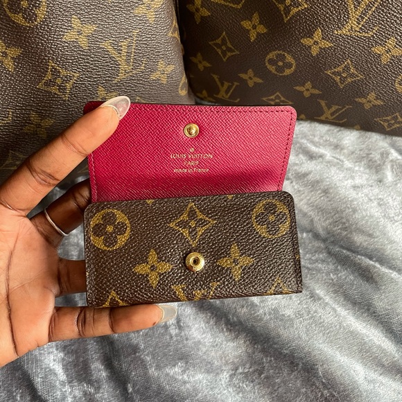 Louis Vuitton Multicles 4 Fuschia Key Holder - Picture 7 of 15